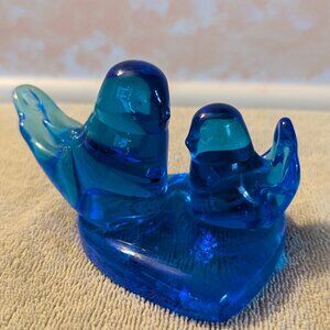 Signed Leo Ward Glass Bluebirds of Happiness Parent and Offspring on Heart Base